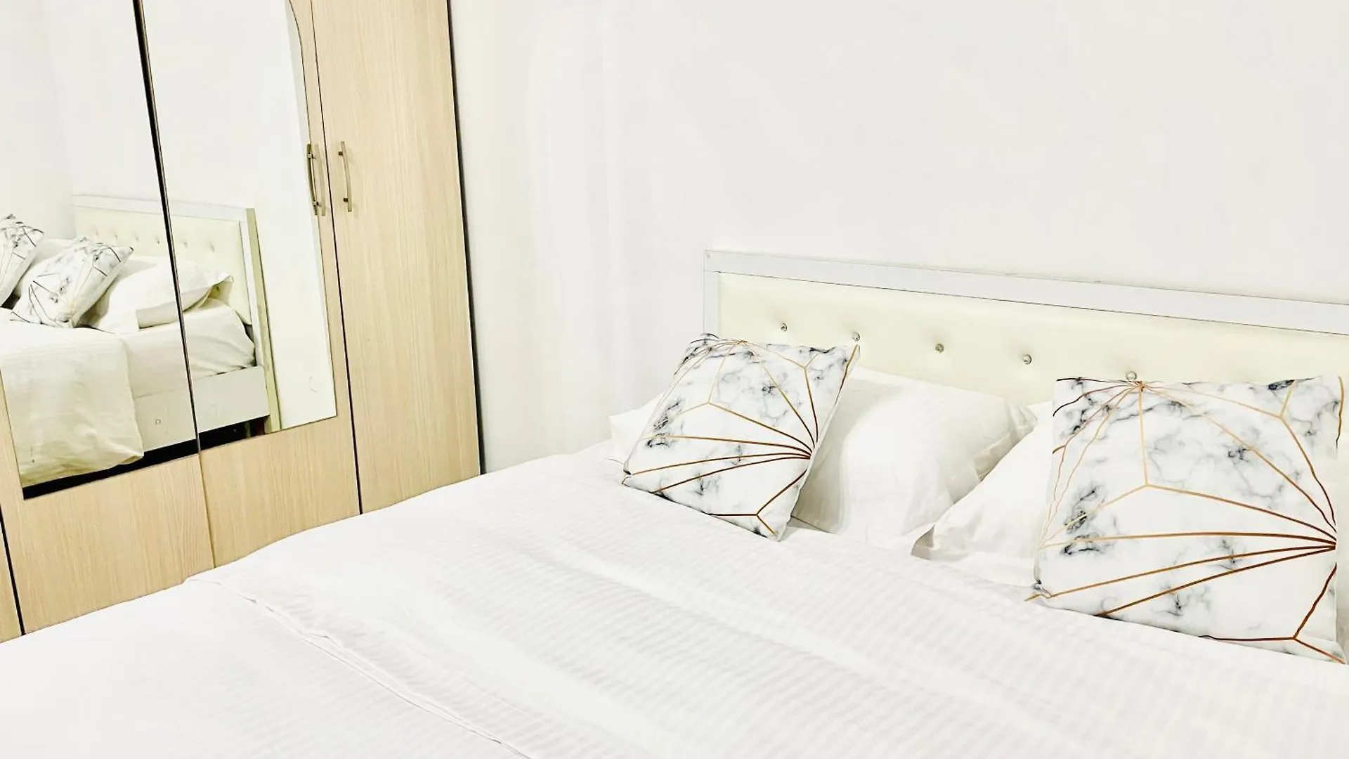 Center Apartament Tirana Albânia