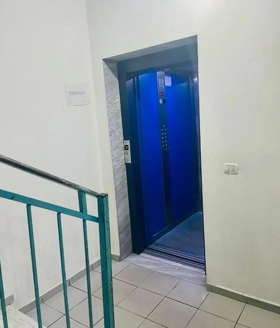 Center Apartament Tirana Apartamento